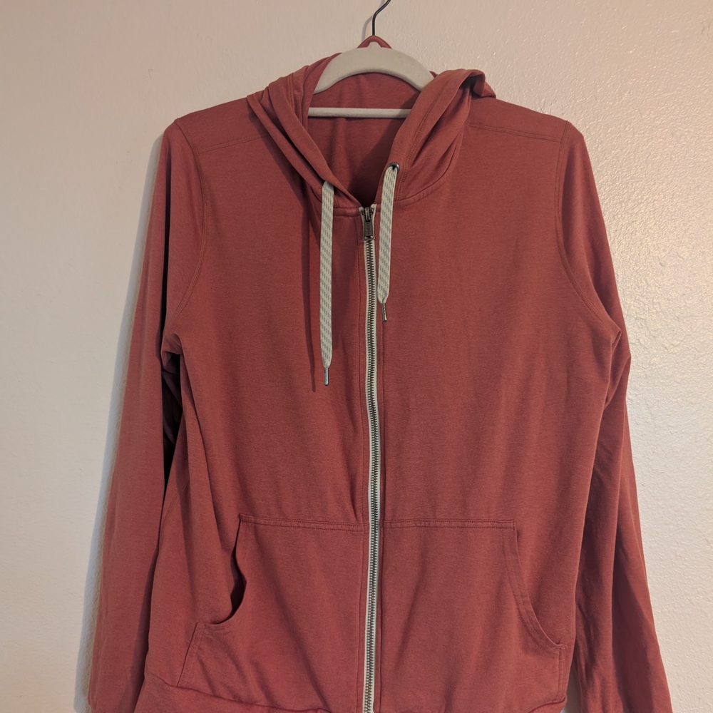 Vuori Pink Long Sleeve Relaxed Hoodie